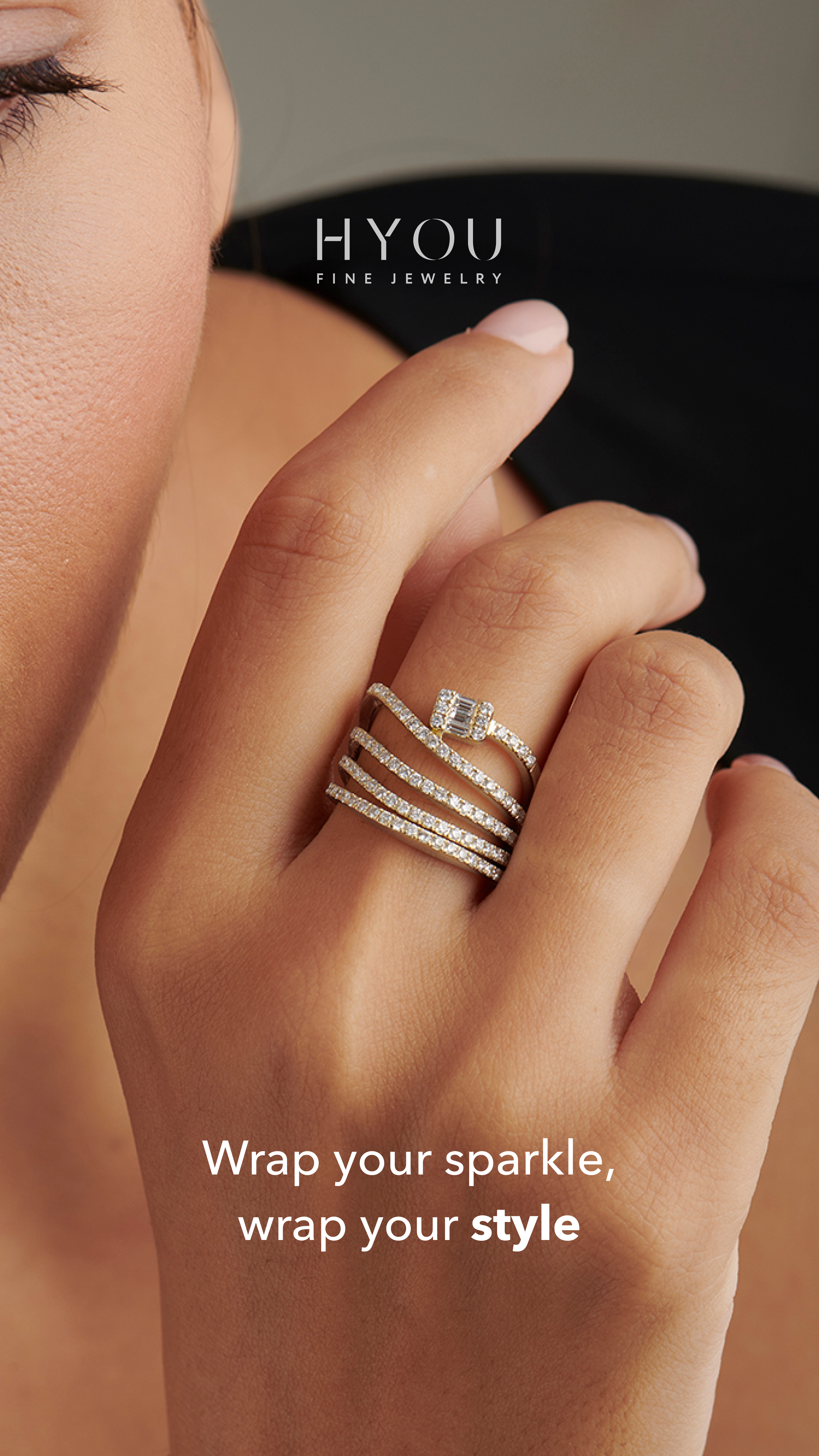 HYOU ring worn on a hand